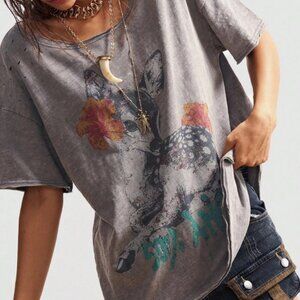 BOUTIQUE ANGEL DEER DESIGNER LOOK TEE